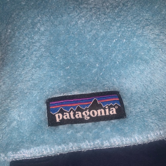 Patagonia pull over sweater - Picture 2 of 3